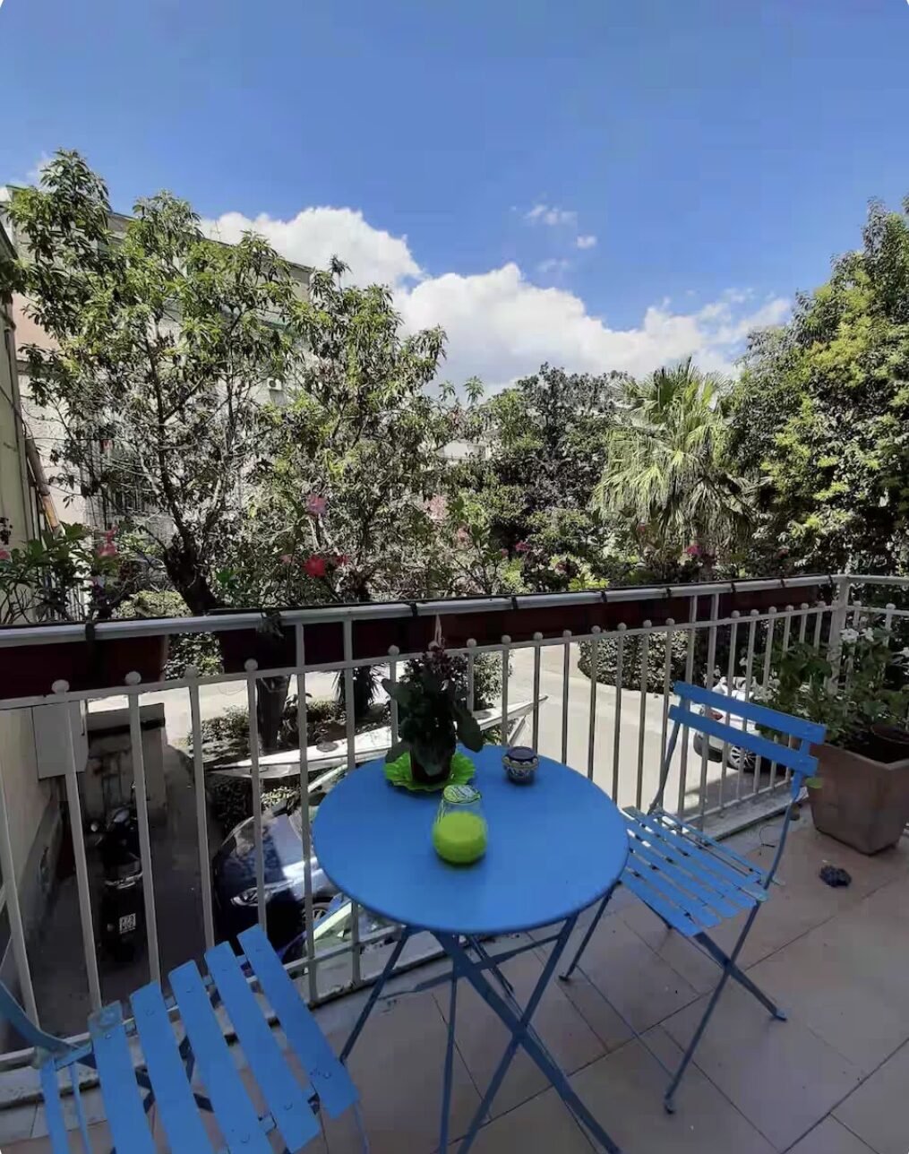 Holiday Home Pizzofalcone 41b Naples - Double bedroom with private balcony